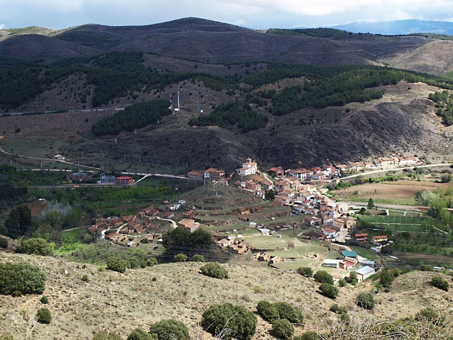 An image depicting the trail Hill of Santiago de Bubierca SL Z 6 and its surrounding area.
