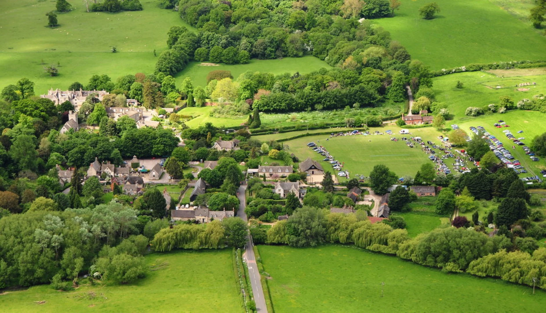An image depicting the trail Wytham Woods Loop and its surrounding area.