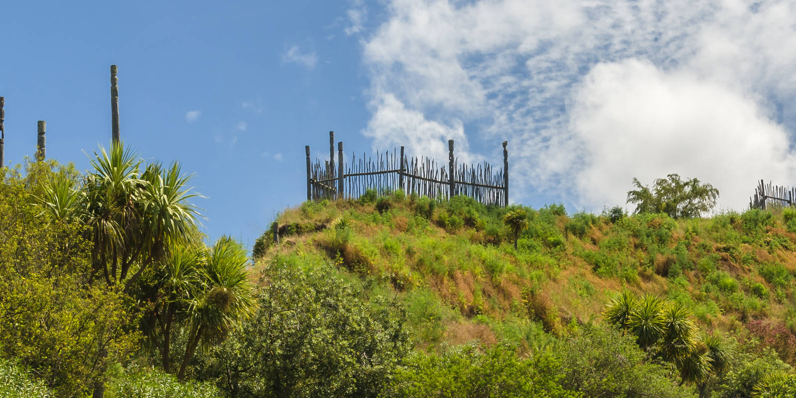 Otatara Pa Loop trail stages