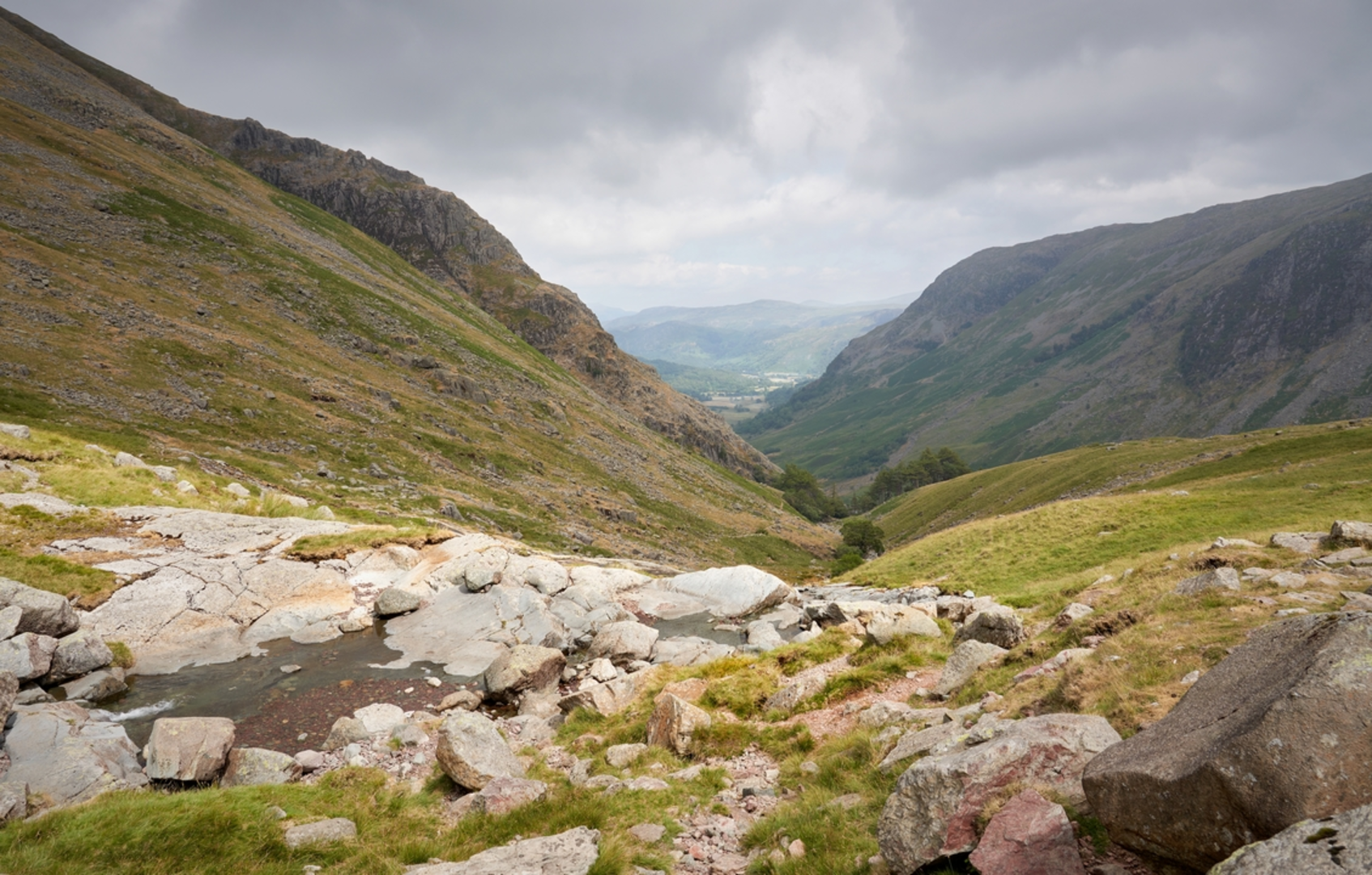 An image depicting the trail Great End and its surrounding area.