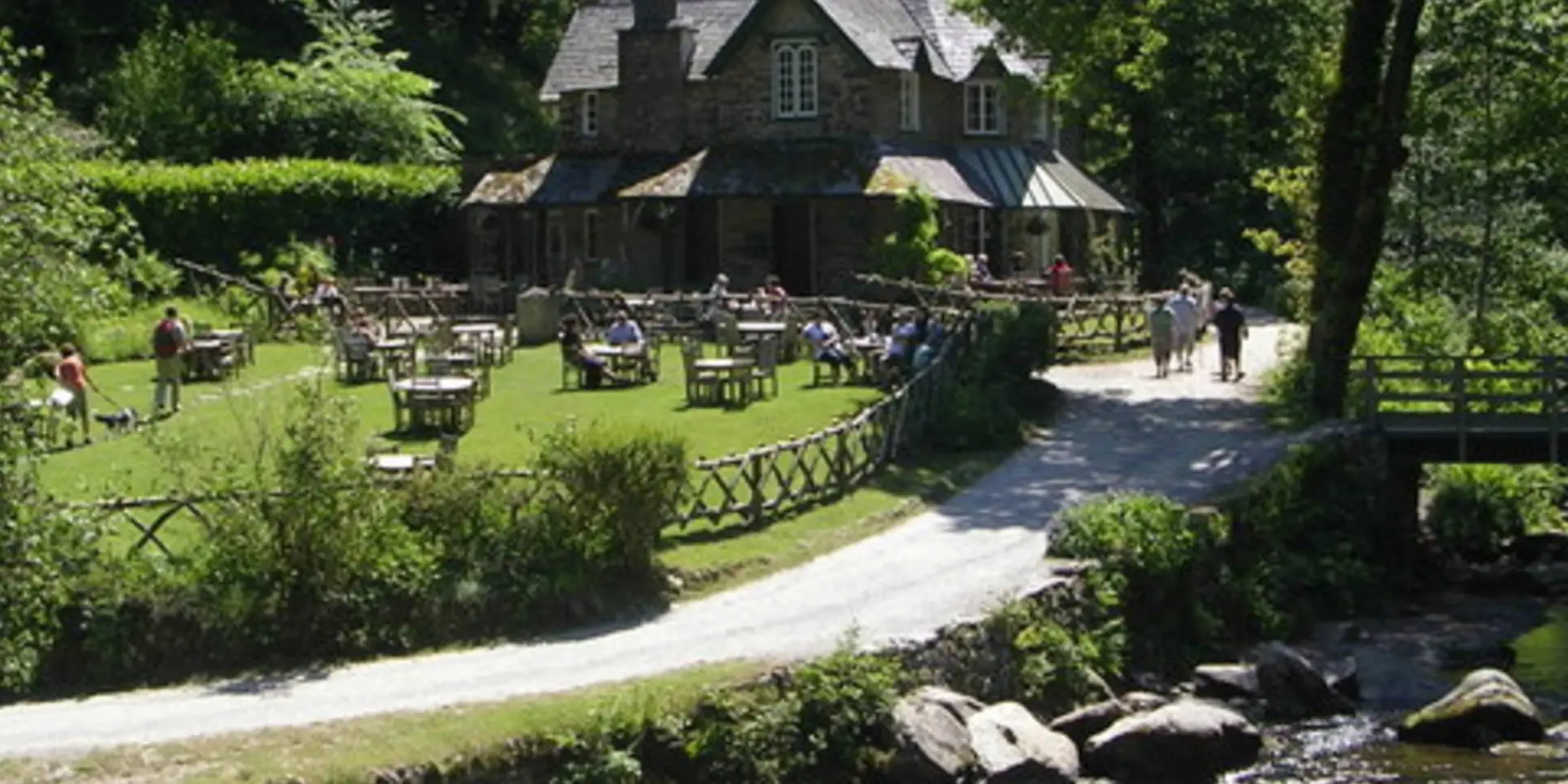 An image depicting the trail Shallowford - Hoar Oak Tree and The Chains and its surrounding area.