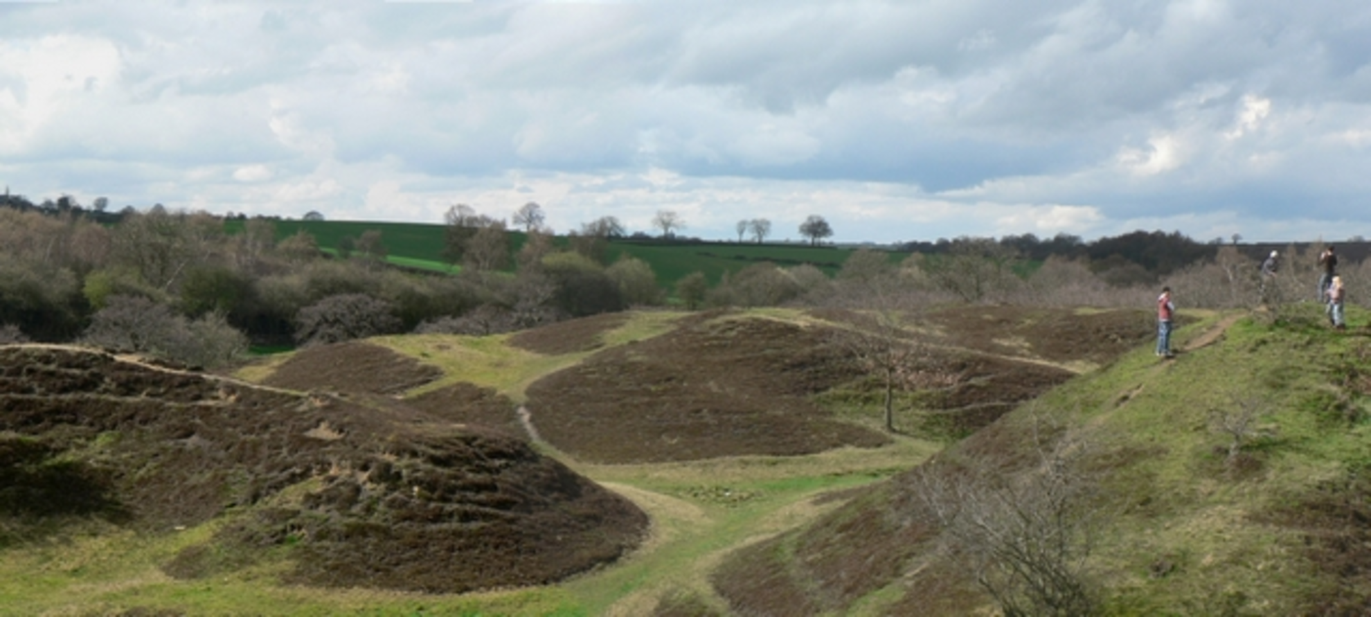 An image depicting the trail East Keswick to Thorner Loop and its surrounding area.